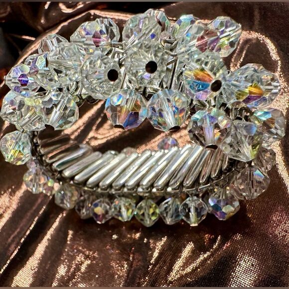 Vintage Japan Crystal women Bracelet –Stretch & Adjustable Crystal Beaded Silver main image 15
